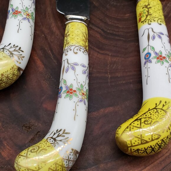 Vintage Sheffield England 4 Pc Serving Utensil Set Porcelain Handles Floral Gold - Picture 9 of 12